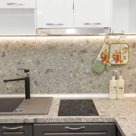 Perfect Summer Vacation - One-bedroom Flat By Flat Mаnager טופולה